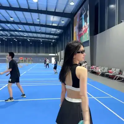 潘明飞
